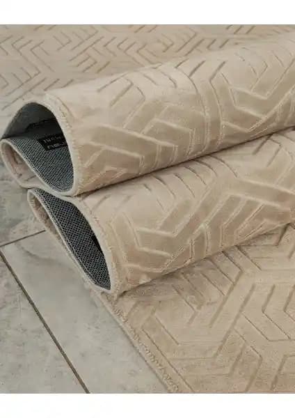 Trivago ve West Home Makinede Yıkanabilir Halı Karşılaştırması ve Özellikleri