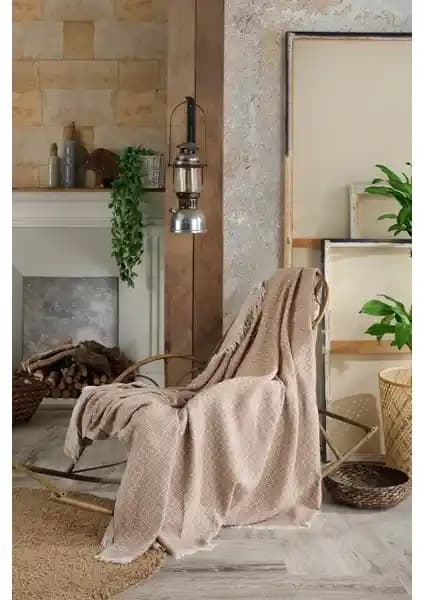 Vagonik Natural Keten ve Viaden Merlin Koltuk Örtüsü Karşılaştırması