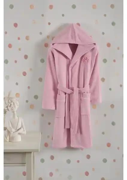 Varol Bambu Nakışlı ve Kalpli Nakışlı Pamuk Serisi Bornoz Karşılaştırması