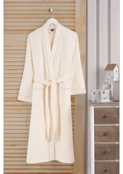 Varol Dama Serisi Bornozlar Karşılaştırması Kimono ve Şal Yaka Modelleri