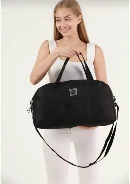 Essente Unisex Siyah Spor Çantası: Hafif ve Pratik Seyahat ve Günlük Kullanım İçin