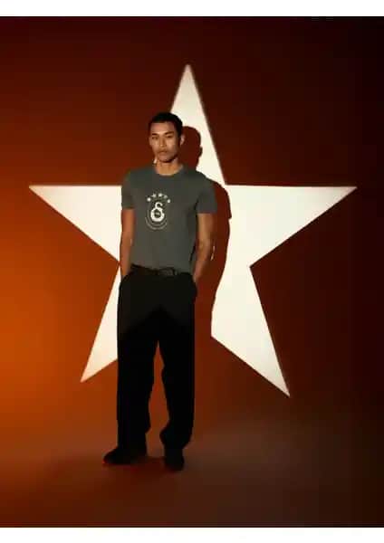 Galatasaray 5 Yıl<dı>z Lisanslı T-Shirt Spor ve Günlük Kullanım İçin Uygun