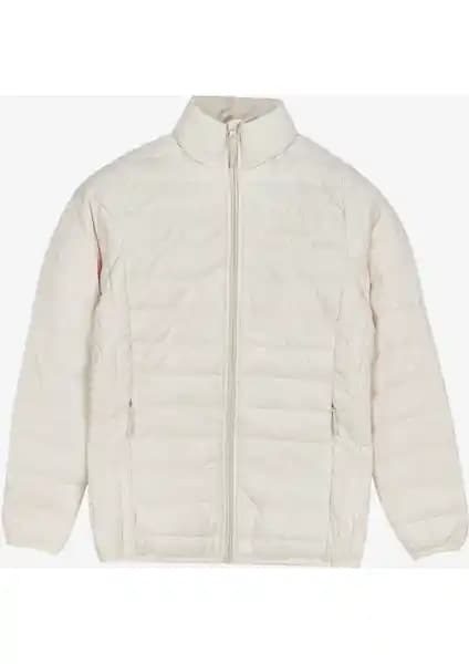 Kadınlar İçin Skechers W Turtle Neck Essential Jacket: Şık ve Hafif Kış Montu