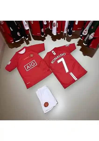Manchester United 2008 Moskova Finali Ronaldo Çocuk Forması Detaylı İnceleme ve Özellikleri