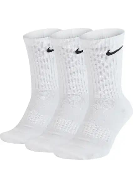 Nike Everyday Cotton Cushioned Crew 3'lü Çorap: Konfor ve Dayanıklılığı Bir Arada Sunar