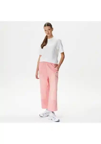 Puma Downtown Kadın Eşofman Altı: Şıklık ve Konforu Bir Arada Sunan Modern Tasarım