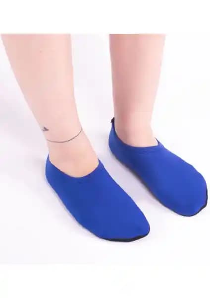 Savana Kaymaz Tabanlı Deniz Ayakkabısı: Güvenlik ve Konfor Sunan Çok Yönlü Ayakkabı