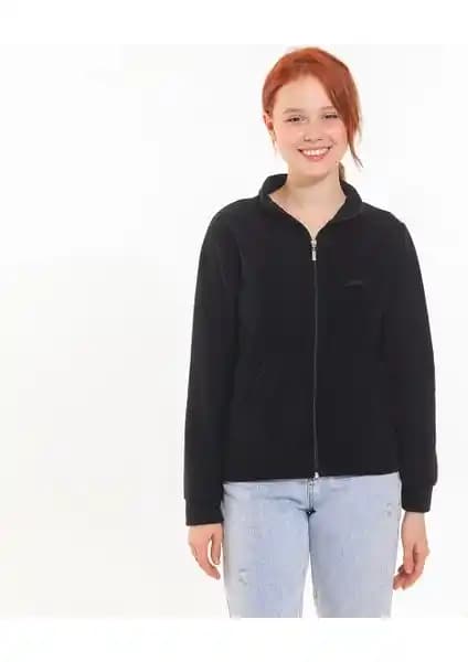 Slazenger SOUL I Kadın Polar Siyah: Rahat ve Şık Tasarımıyla Soğuk Havalara Uygun