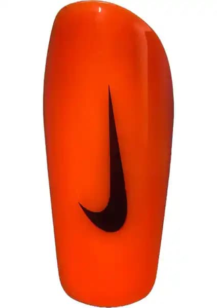 Unes Nk Logolu Futbol Tekmelikleri: Yüksek Kalite ve Performans Sunan Yerli Ürünler