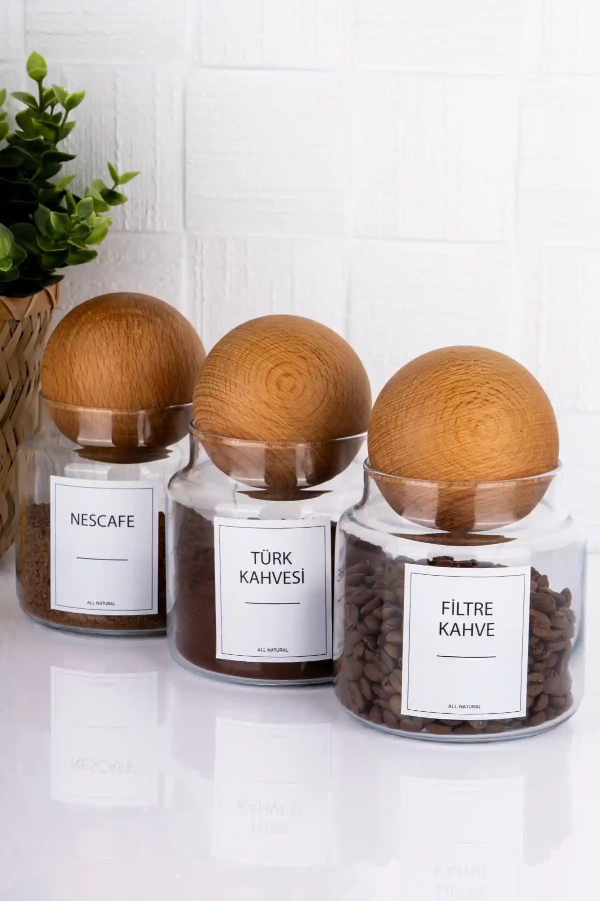 3'lü Ahşap Top Kapaklı Kahve Saklama Kabı Seti Ev Dekorasyonu ve Pratik Kullanım