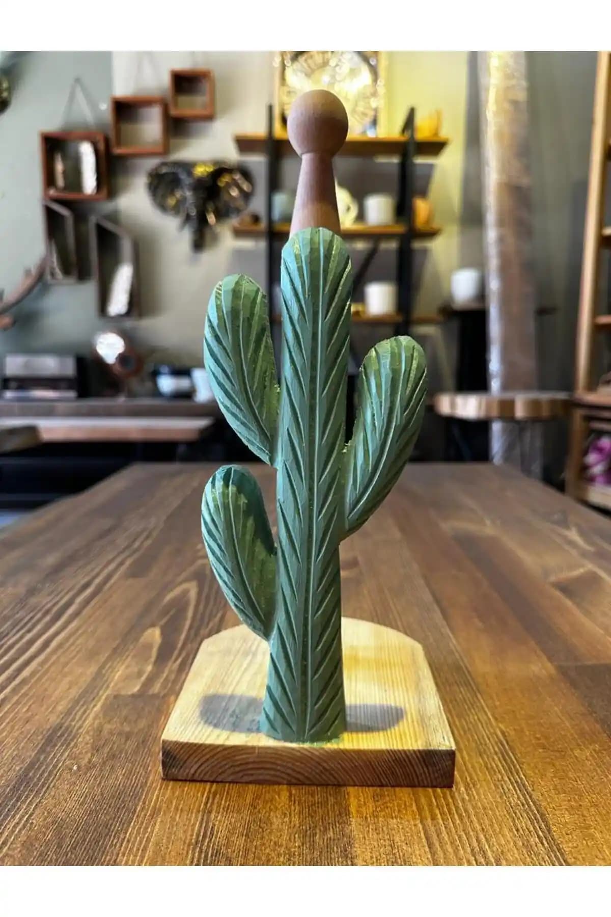 Ahşap Oyma Peçetelik: Doğal Malzeme ve El İşçiliğiyle Şık Dekoratif Aksesuar