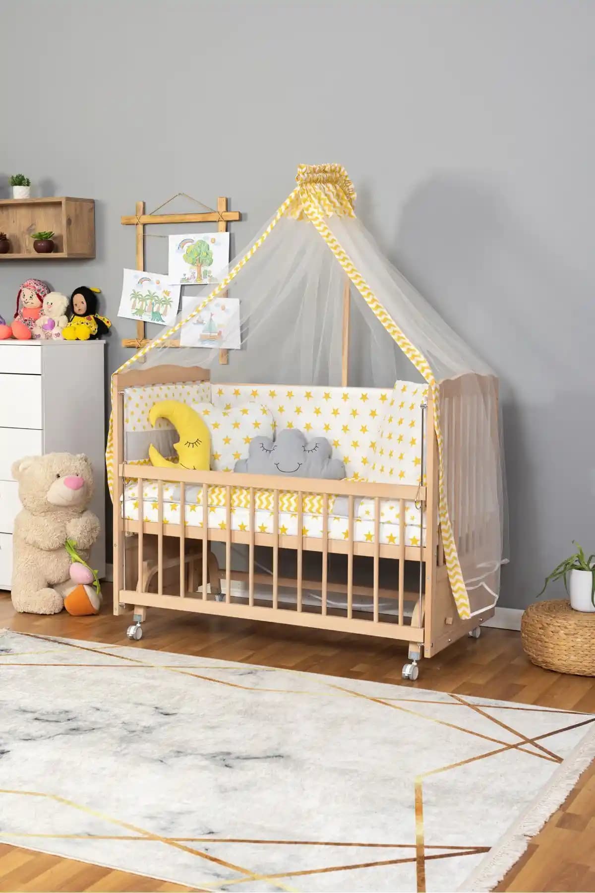 Bamgidoo Doğal Ahşap Bebek Beşiği: Güvenli ve Estetik Tasarım Özellikleri