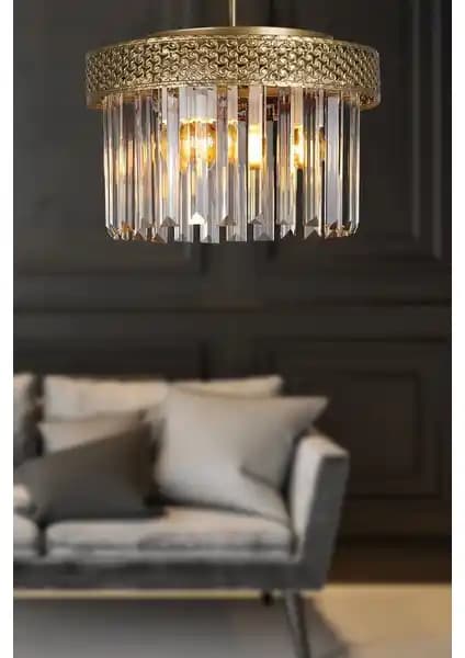 Begüsa Şeritli Kristal 3'lü Eskitme Taşlı Avize Modern ve Vintage Tarzların Uyumunu Yansıtır