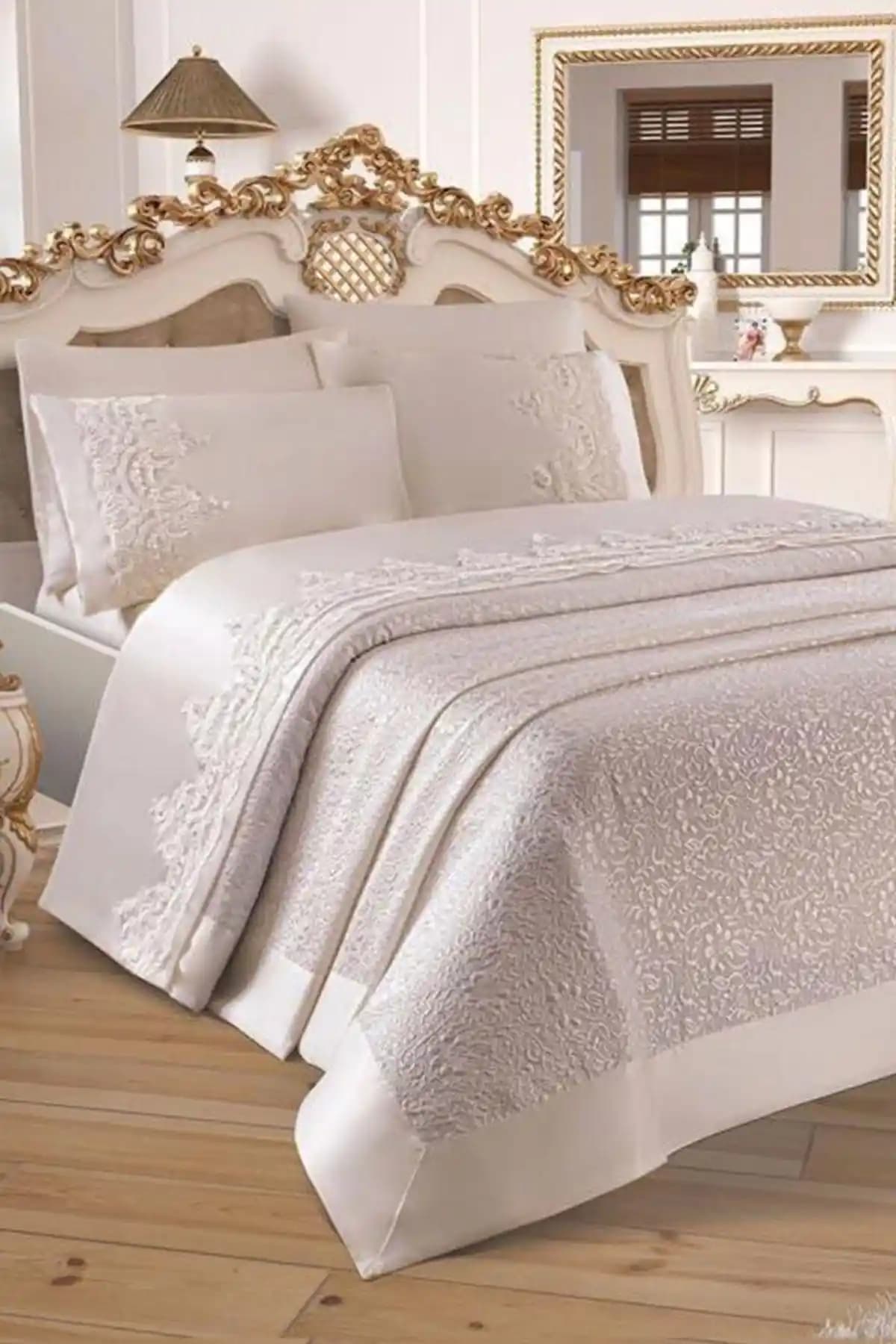 Çeyiz Diyarı Fransız Güpürlü Diana Pike Seti Modern ve Şık Yatak Dekorasyonu İçin Uygun