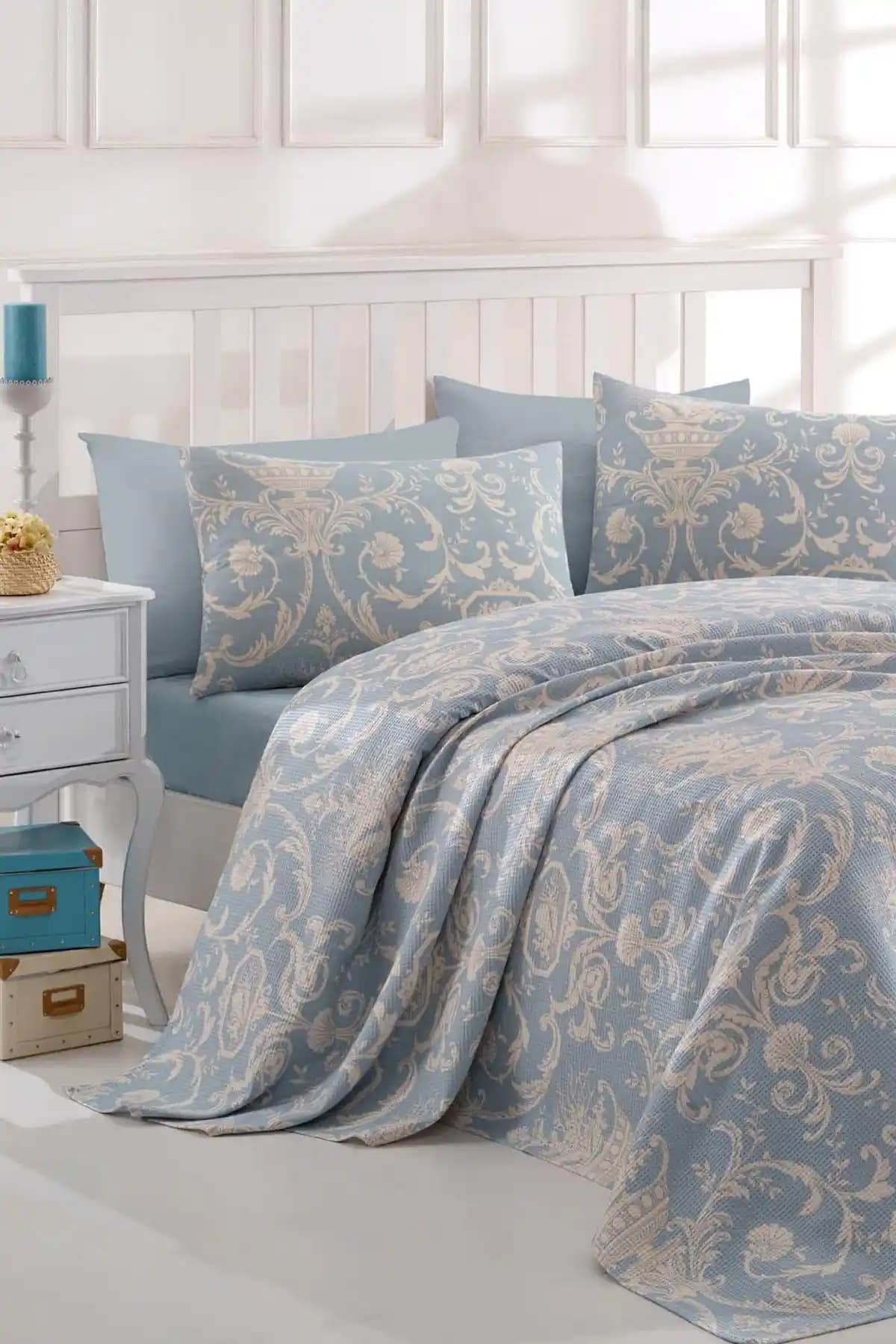 Enlora Home Çift Kişilik Baskılı Pike Takımı Modern ve Şık Tasarım