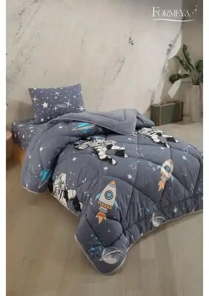 Formeya Tek Kişilik Astronot Desenli Çarşaflı Uyku Seti: Konfor ve Eğlence Bir Arada