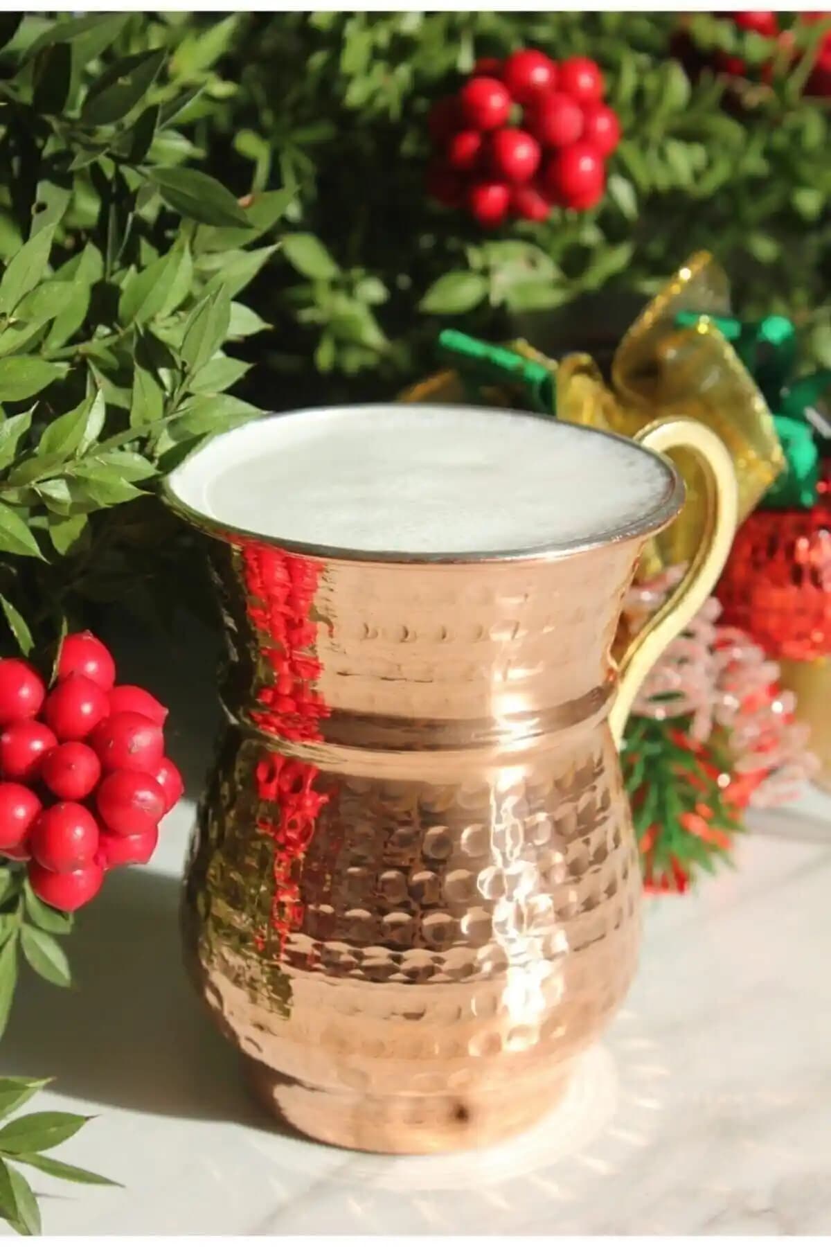 Geleneksel ve Modern Tasarımıyla MATARMUTFAK El Dövmesi Nostaljik Bakır Ayran Bardağı