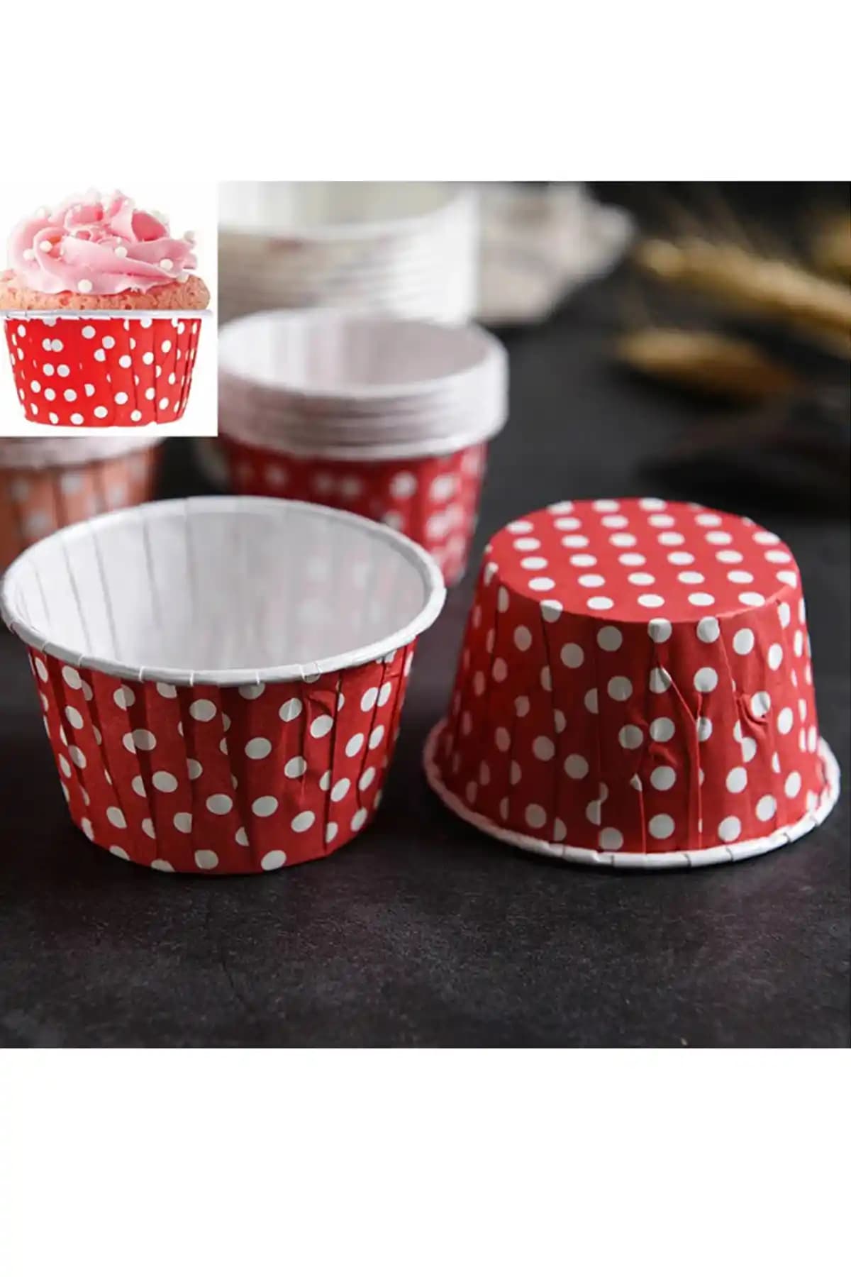 Genel Markalar 50 Adet Puantiyeli Kırmızı Büyük Boy Pet Kek Kalıbı Pratik ve Şık Mutfak Gereci
