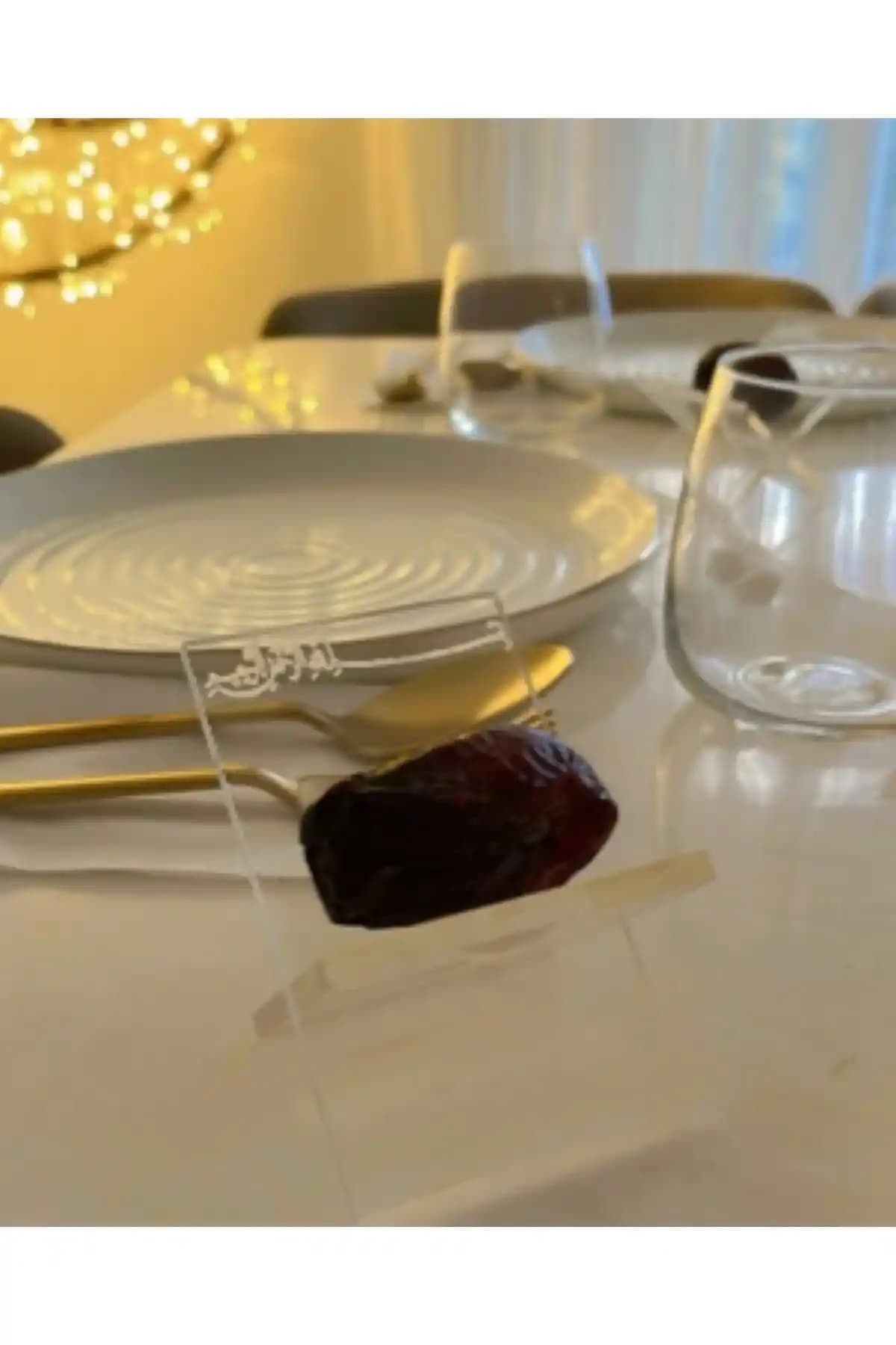 Genel Markalar Şeffaf Hurmalık ile Ramazan ve Özel Günler İçin Şık Sunumlar