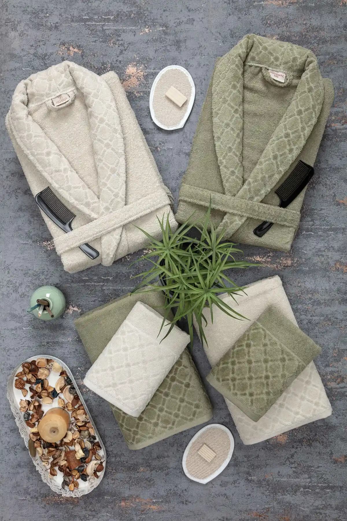 Güvenal Hayal 12 Parça Jakarlı Bornoz Takımı ile Konfor ve Şıklık Bir Arada