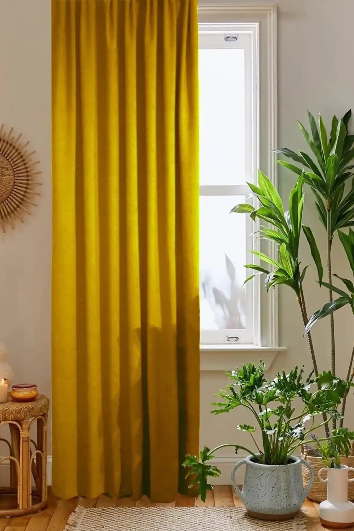 Home Color Home Hardal Sarısı Kadife Dokulu Fon Perde: Modern ve Şık Oturma Odası Dekorasyonu İçin