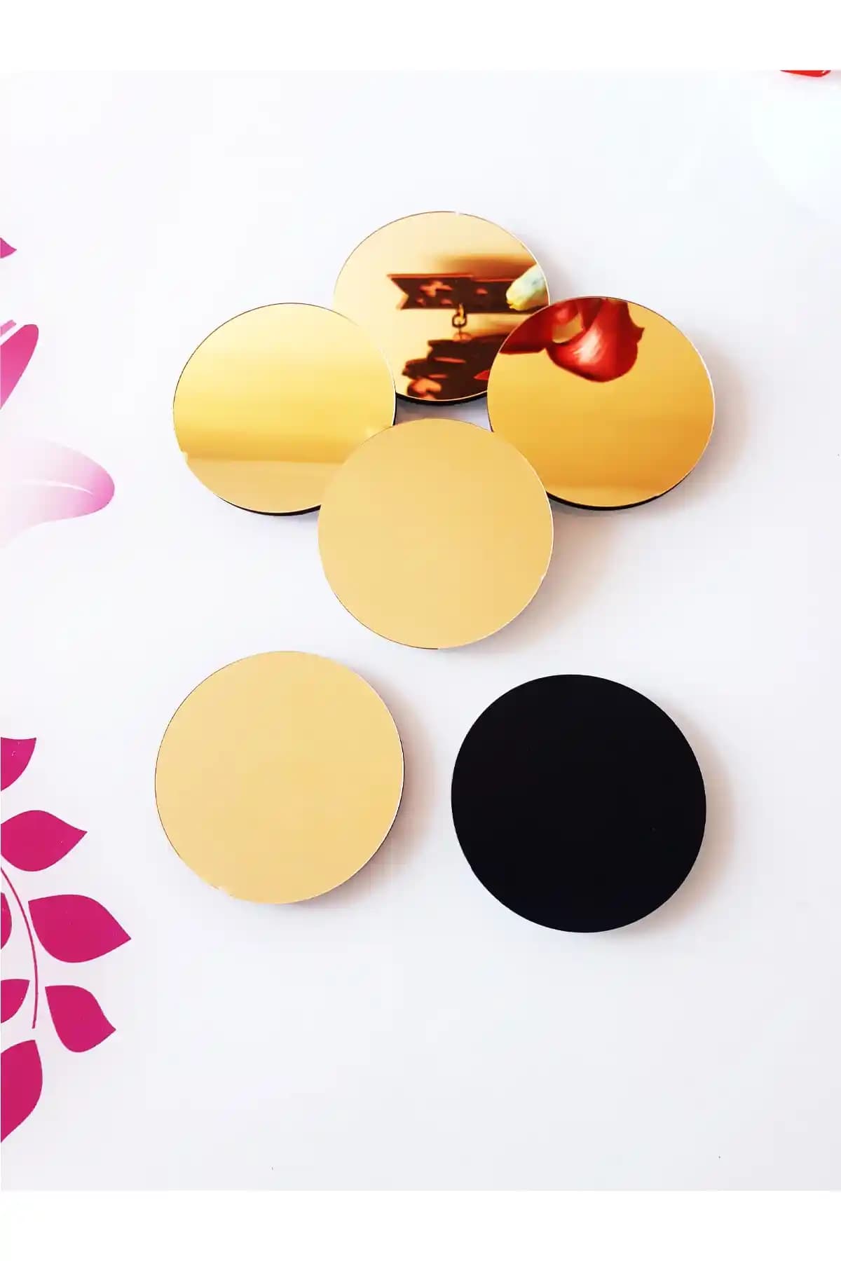 HYL Tarzı Gold Pleksi Bardak Altlığı Seti Modern ve Çift Taraflı Tasarımıyla Şıklık Sunar