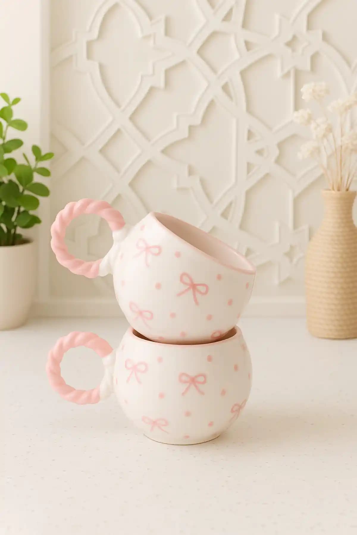 İzmir Menşeli 2'li Seramik Kupa Fiyonklu ve Baloncuk Kulplu Pembe Tasarım