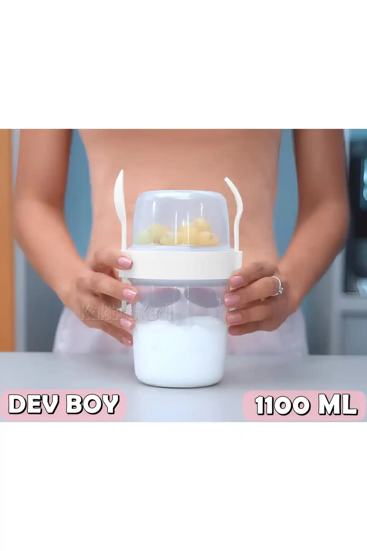 KaktüsKedi Dev Boy Meyveli Yoğurt Kabı 1100 ml, Çift Bölmeli, Sızdırmaz ve Pratik Saklama Çözümü