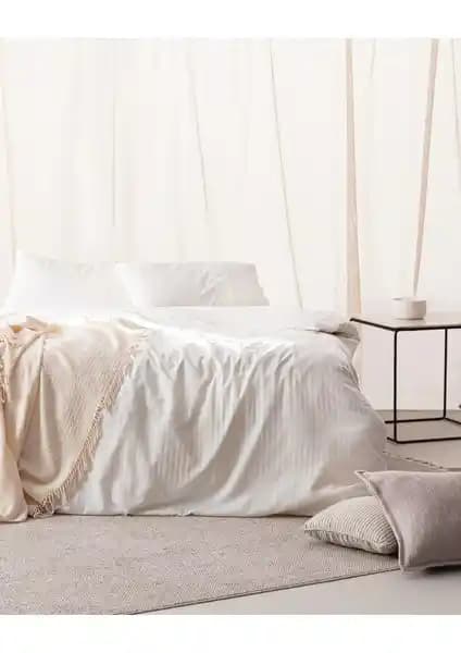 Madame Coco Adrien Çift Kişilik Pamuklu Çizgili Nevresim Takımı Ekru Renkli Modern Tasarım