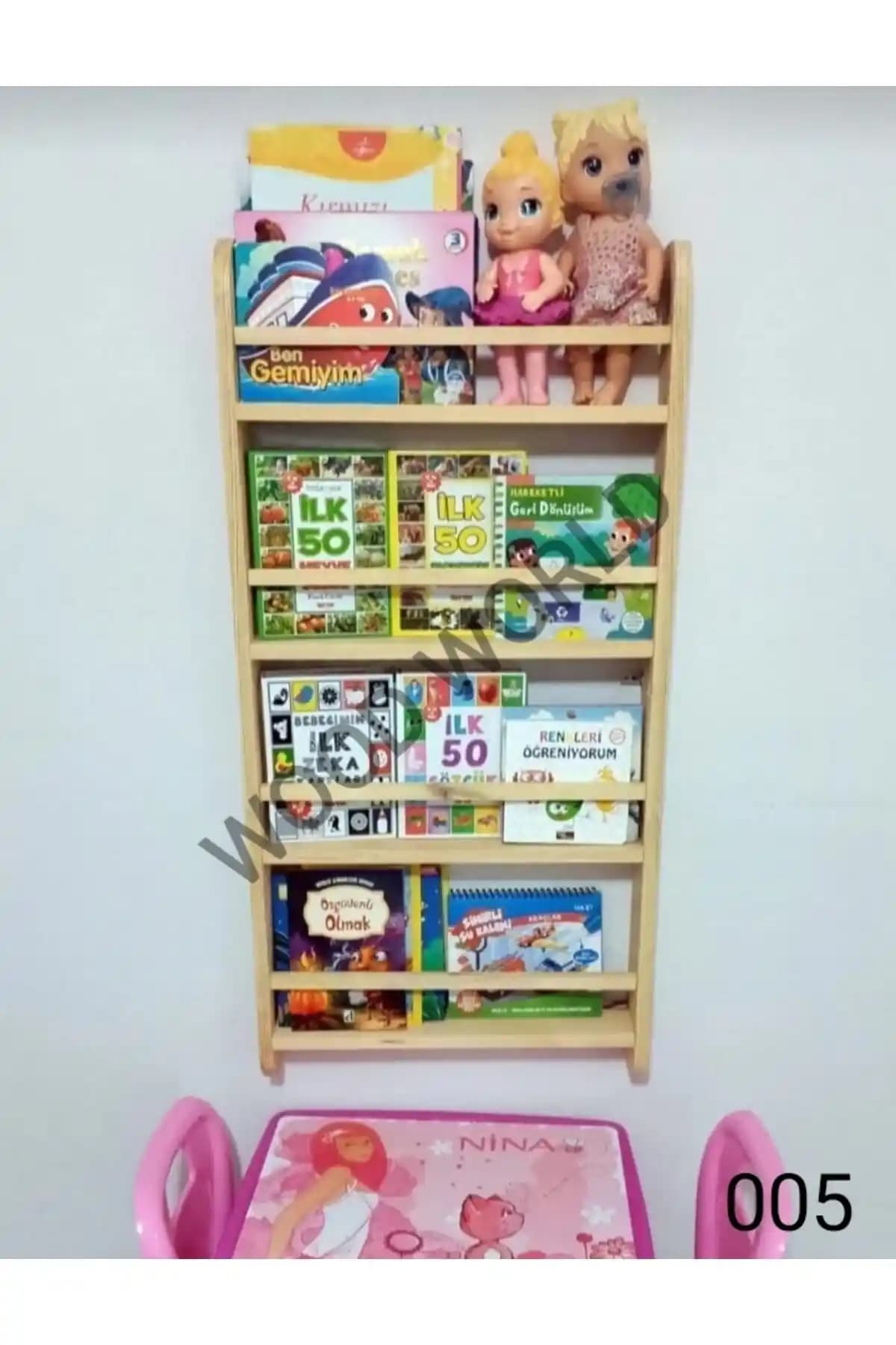 Modern ve Şık Montessori Kitaplık Çocuk Odaları İçin Doğal Ahşap Çözüm