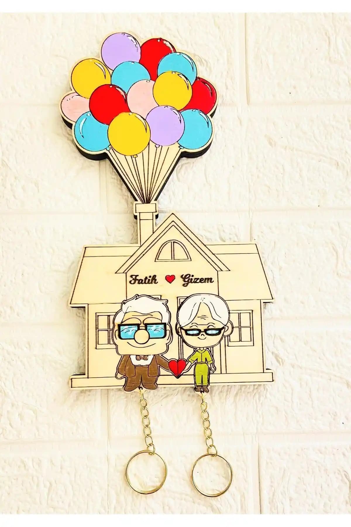 Sevgililer Günü İçin Özel Tasarım Ahşap Anahtarlık ve Duvar Dekoru