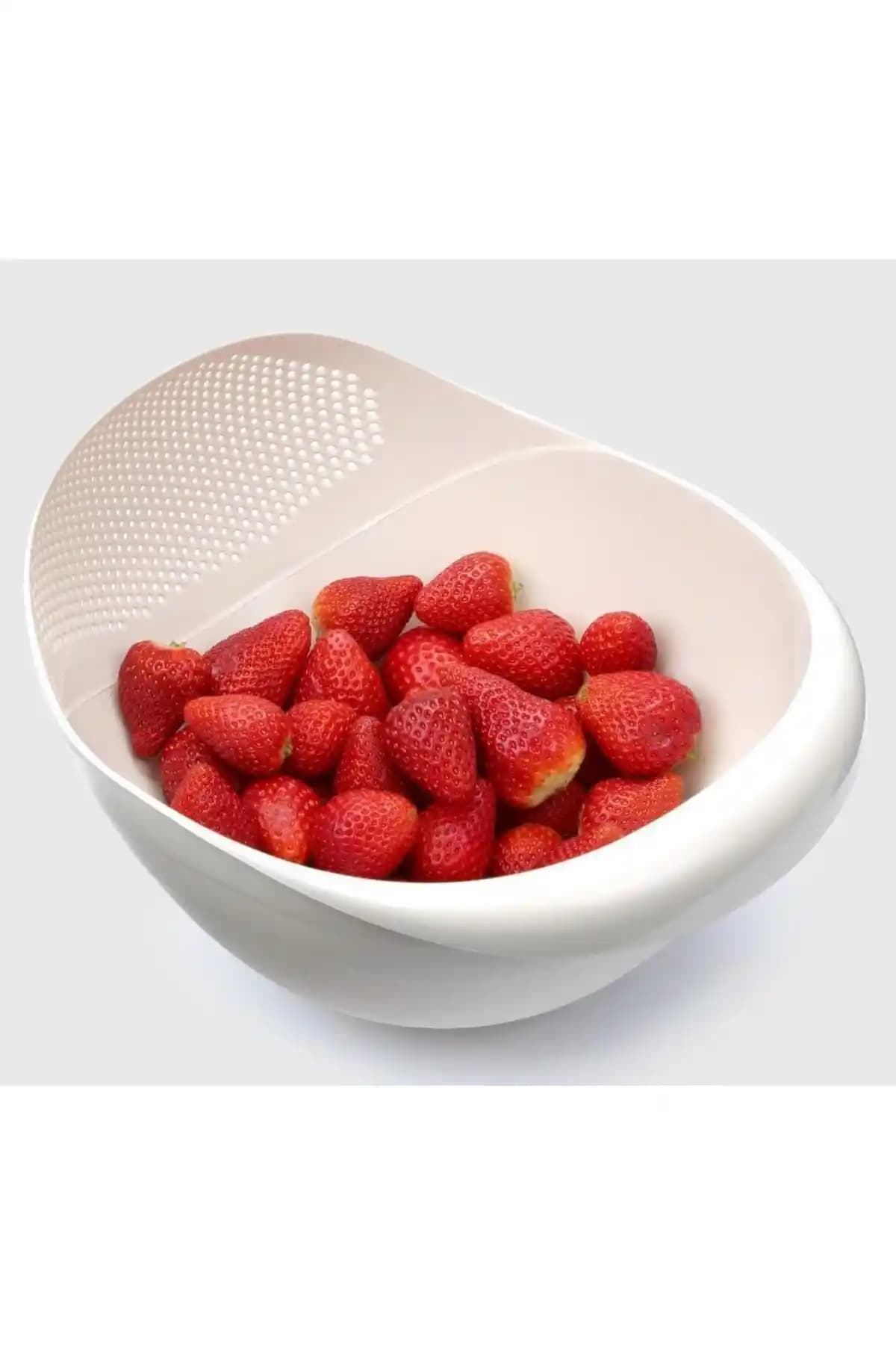 Üçsan Plastik 3 lt Çok Amaçlı Beyaz Süzgeç: Dayanıklı ve Pratik Mutfak Gereci