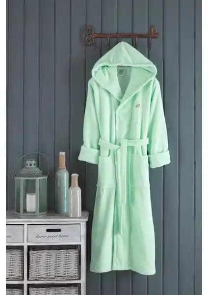 Varol Biyeli Kapşonlu Bambu Bornoz: Doğal ve Konforlu Ev Giyim Seçeneği