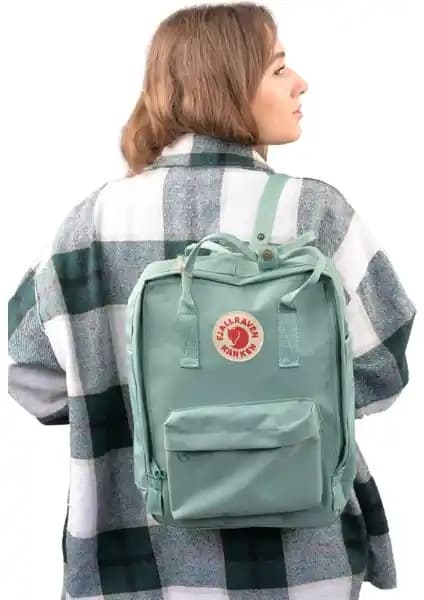 Kanken Sırt Çantası: Şık ve Çok Yönlü Günlük Kullanım İçin Fonksiyonel Çanta