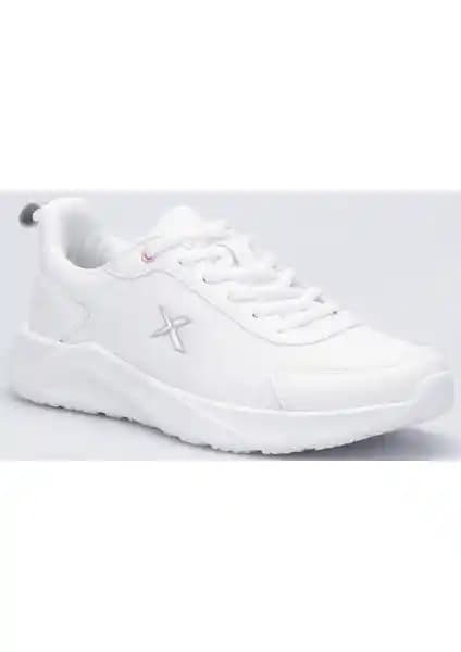 Kinetix Kadın Beyaz Sneaker Modern ve Konforlu Günlük Spor Ayakkabı Seçeneği