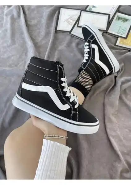 Minorista Unisex Siyah Boğazlı Sneaker Spor Ayakkabı Modern ve Dayanıklı Tasarım