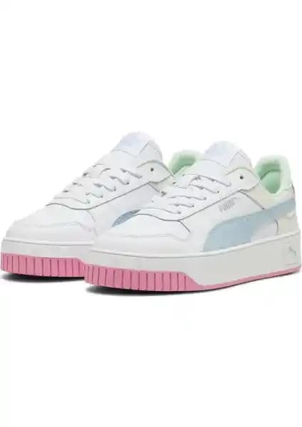 Puma Carina Street Kadın Beyaz Sneaker Günlük Şıklık ve Konfor Sunan Modern Tasarım