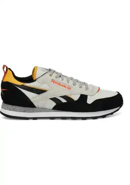 Reebok Classic Leather Bej Spor Ayakkabılar: Şıklık ve Konforun Birleşimi 2024 Modası