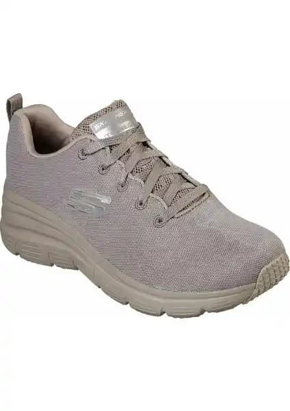 Skechers Fashion Fit-Wild Aura Kadın Spor Ayakkabısı Şıklık ve Konforu Bir Arada Sunar