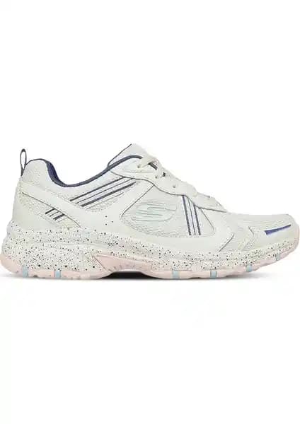 Skechers Hillcrest Vast Adventure Kadın Beyaz Outdoor Spor Ayakkabısı Konfor ve Şıklık Sunar