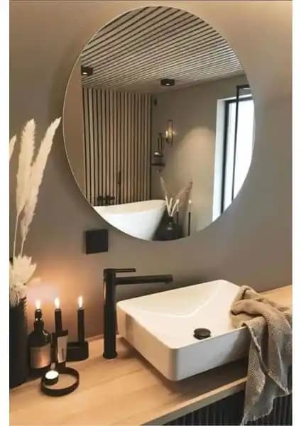 Ev Dekorasyonunda Kullanılan Aynaların Özellikleri ve Karşılaştırması