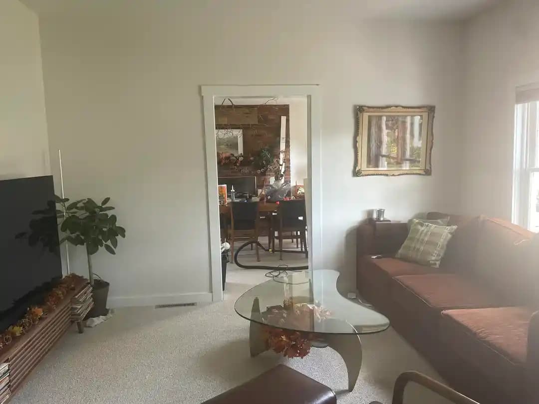 Oturma Odası Dekorasyonunda Denge ve Renk Kullanımı İçin Pratik Öneriler