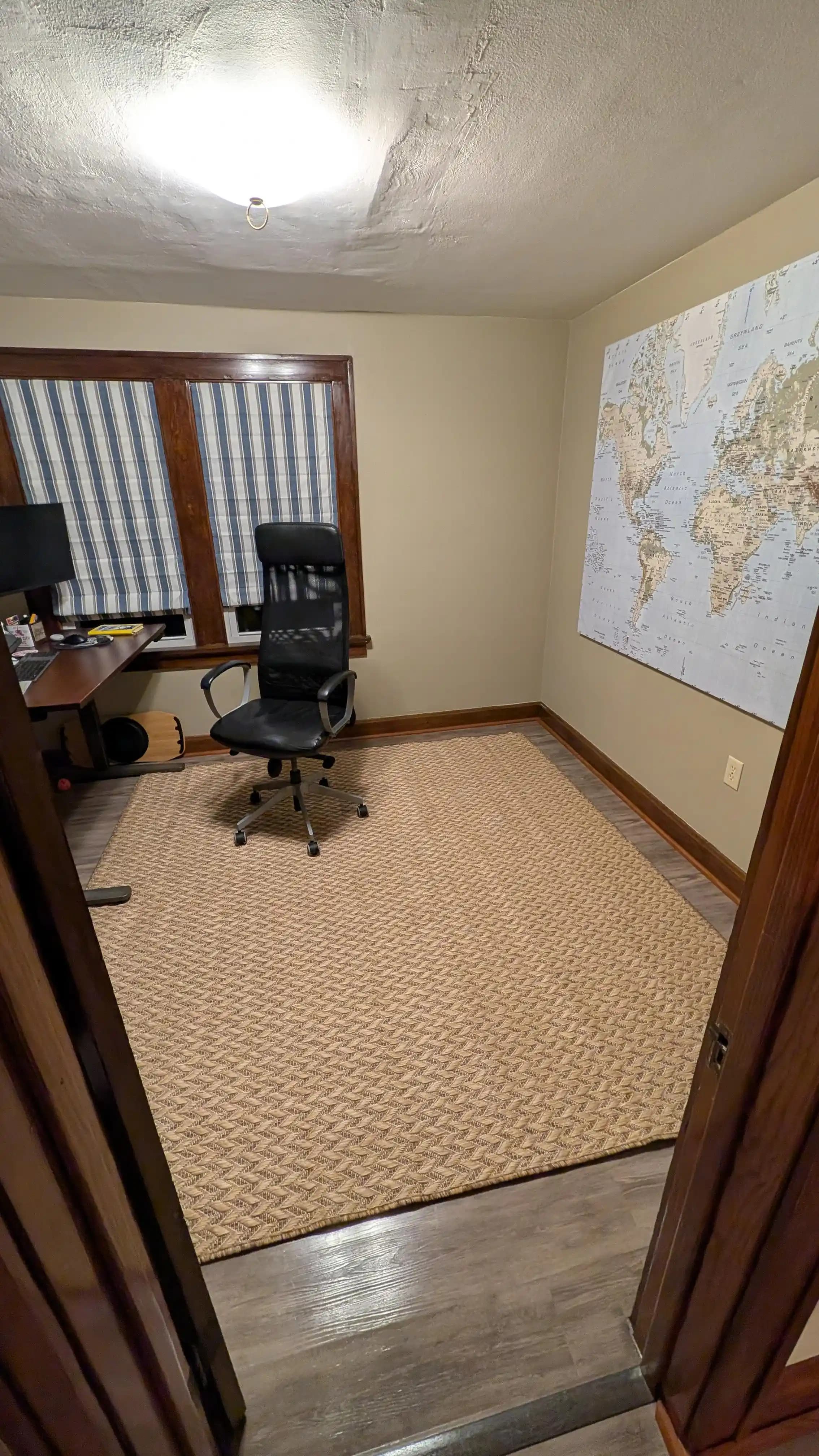 Tavan ve Duvarların Aynı Renkte Boyanması: Mekan Algısı ve Hazırlık Önerileri