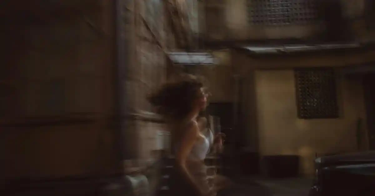 50x70 Ahşap Çerçeve Dekorasyon ve Kullanım İpuçları ile Şık Mekanlar Yaratın