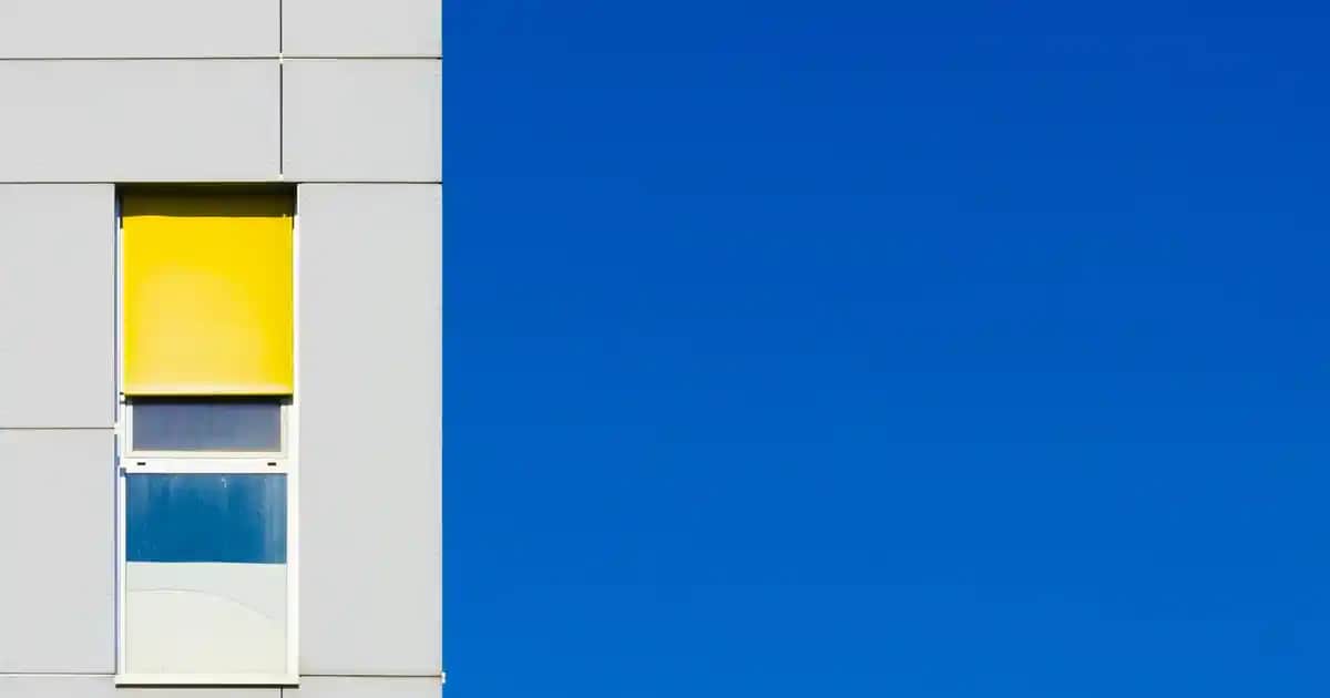 Balkon Dekorasyonunda Tabloların Rolü ve Seçim İpuçları