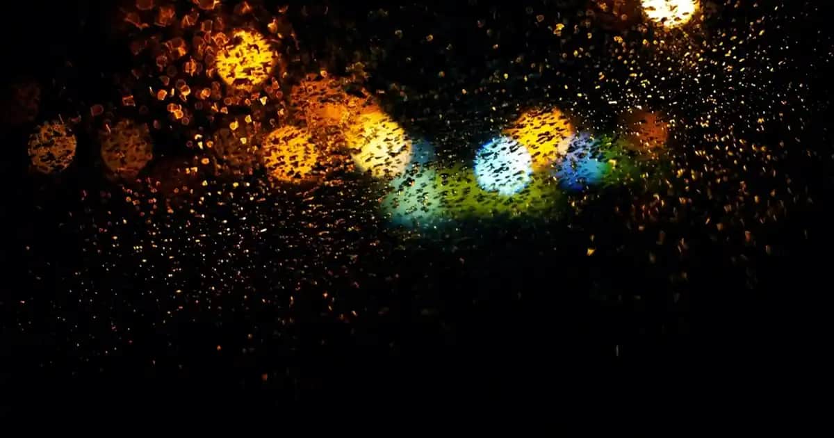 Çerçeveli Çeyrek Bileklik Nedir ve Neden Popüler Bir Aksesuar Tercihi