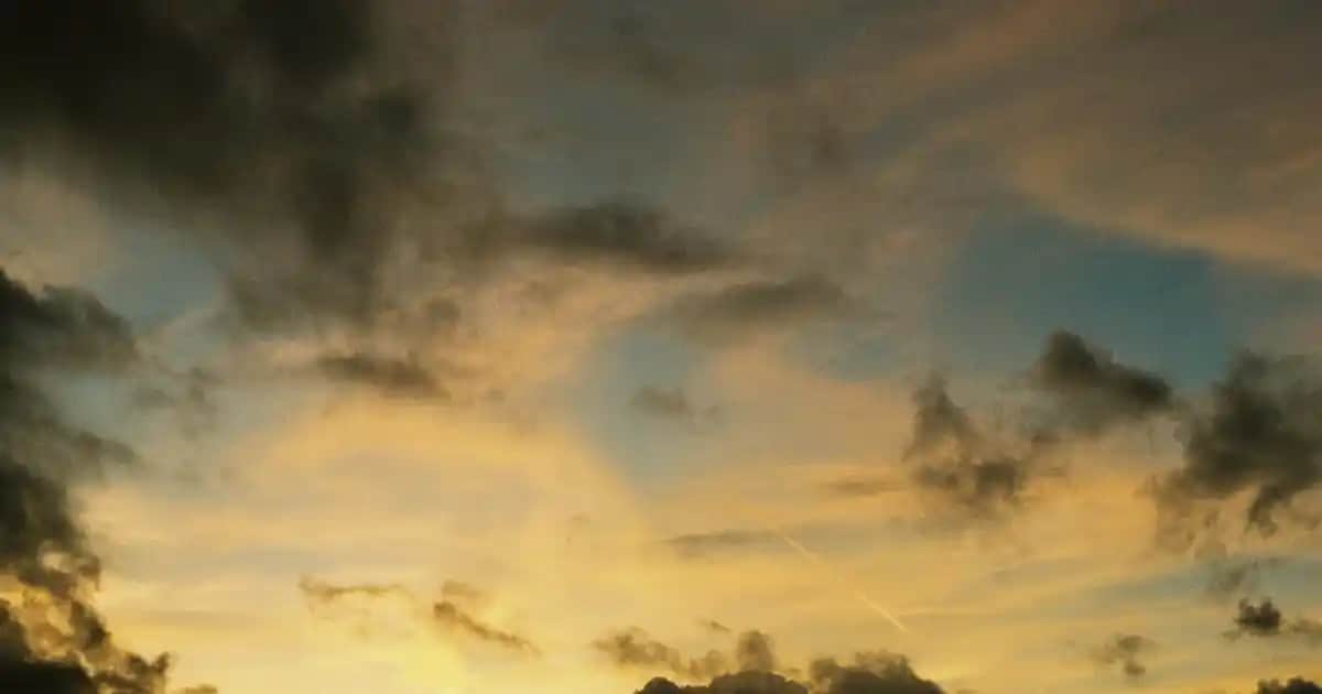 Çok Amaçlı Çift Kişilik Yatak Örtüsü Dekorasyonda Fonksiyonellik ve Estetiğin Buluşması