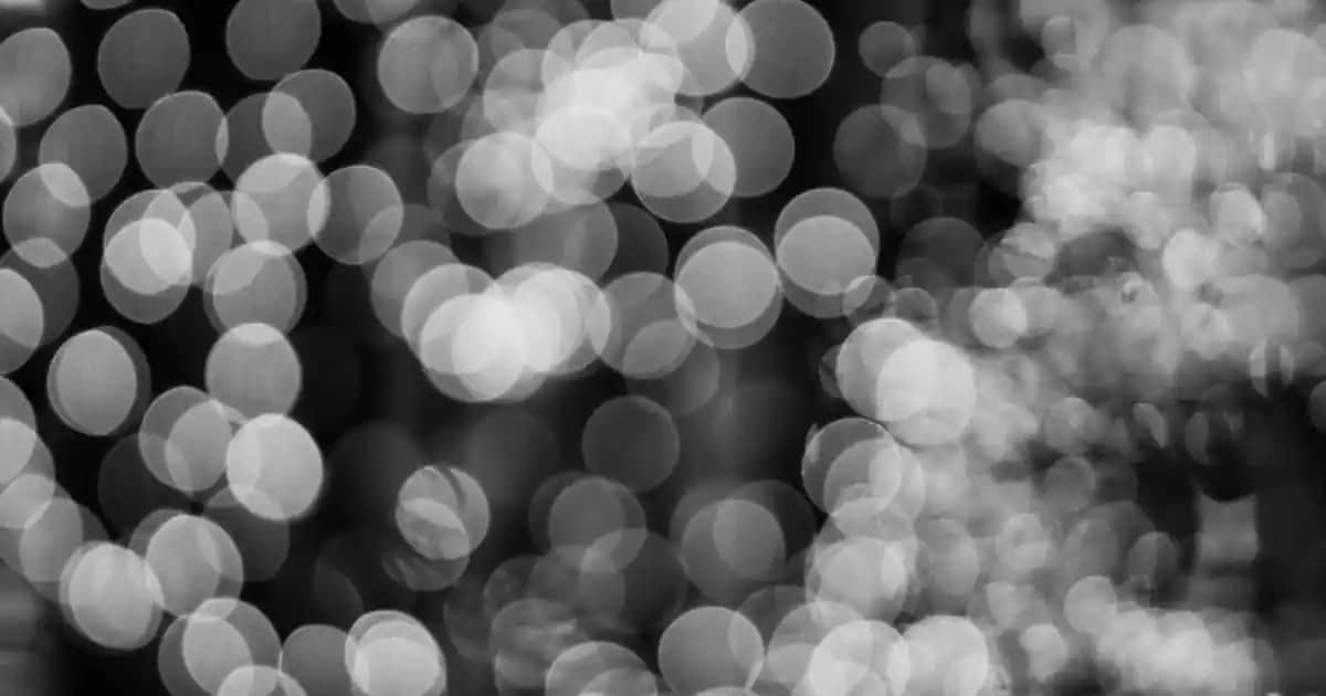 Dekorasyonda Mum ve Işıkların Gücüyle Mekanlara Sıcaklık ve Estetik Katın