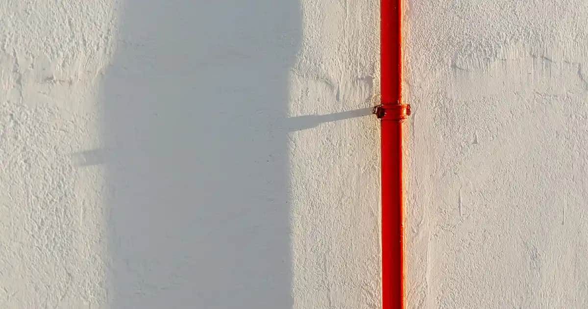 Dekoratif Toplar ile Evinize Şıklık ve Hareket Katmanın Yolları