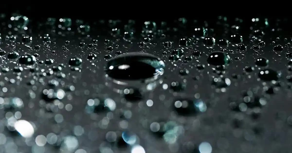 Demir Ayak Sehpa Seçenekleri ve Dekorasyonda Kullanım İpuçları